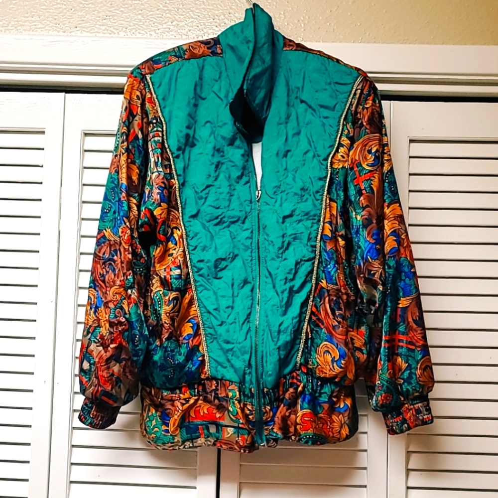 A LAVON Bomper Jacket. Size Small or Medium